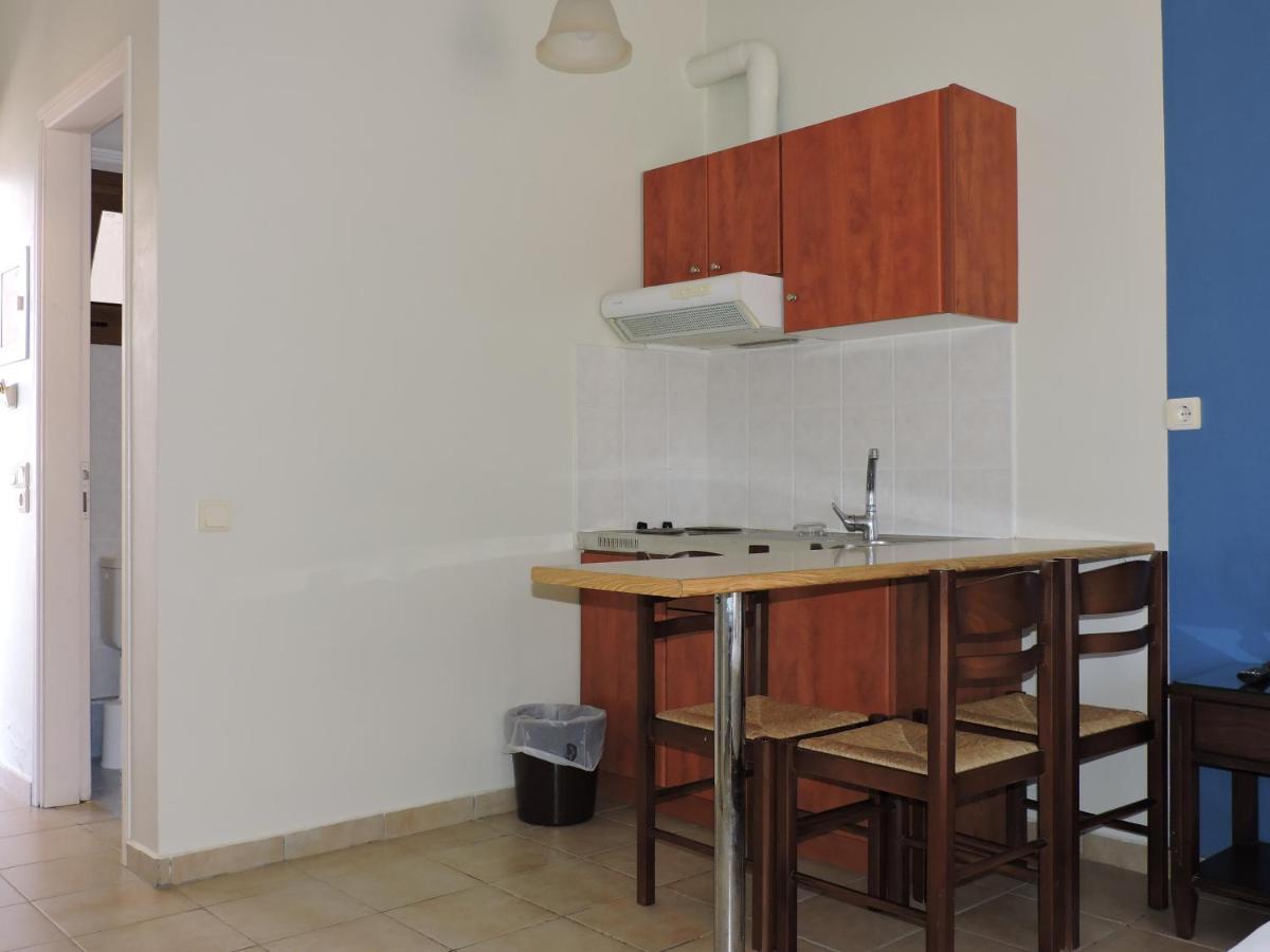 Sirius Hotel Finikounta Dış mekan fotoğraf