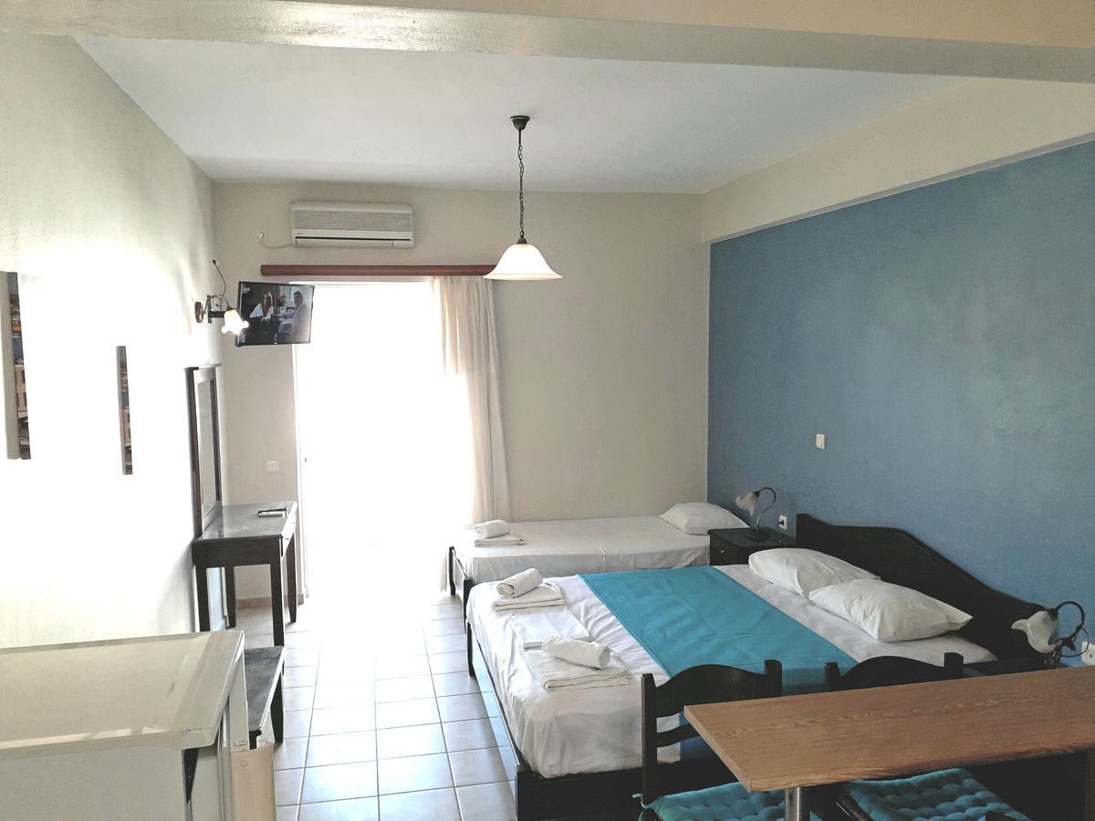 Sirius Hotel Finikounta Dış mekan fotoğraf